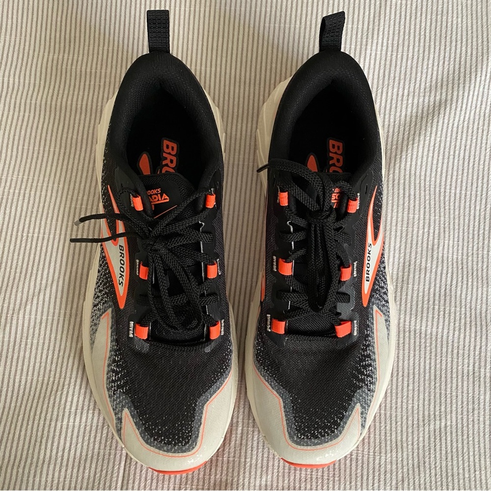 Brooks Cascadia 18 Women’s Trail Running Sneakers Size 9.5 NEW! - Picture 2 of 11